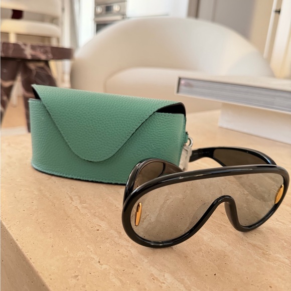 Loewe Wave Mask Sunglasses with Black Frame and Gold Accents